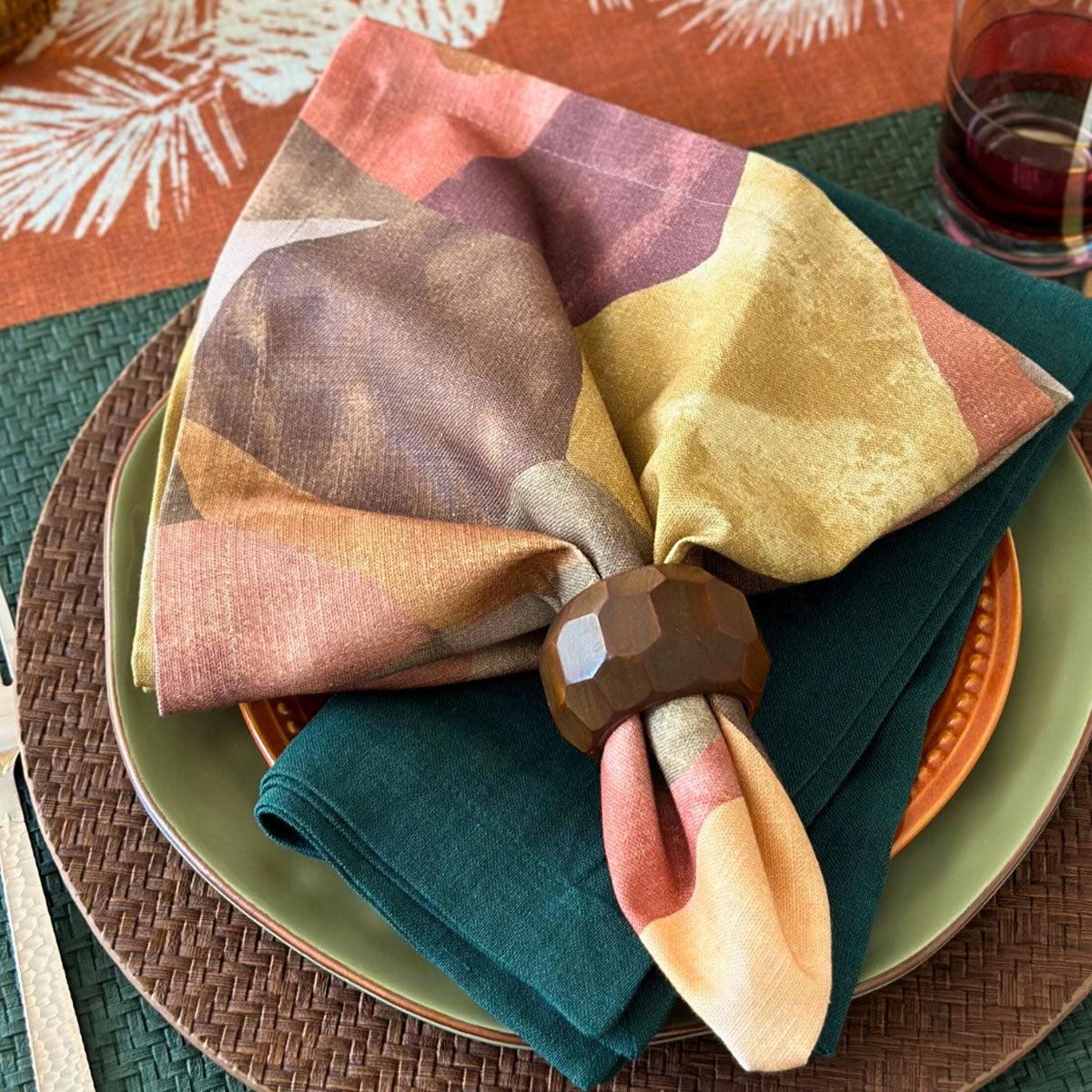 Paysage Napkins and Runners