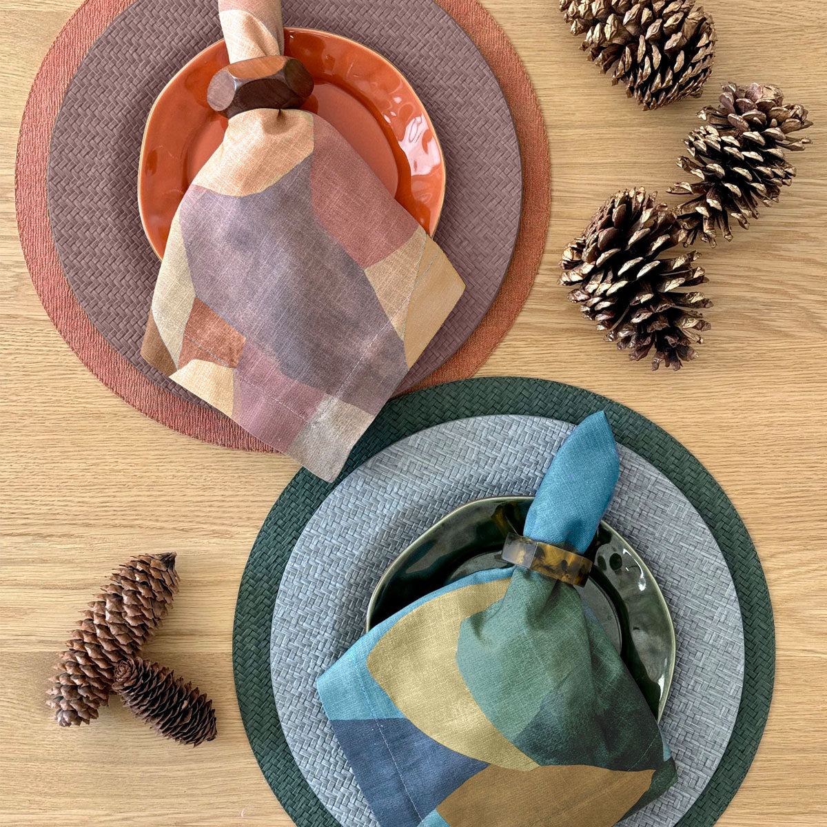 Paysage Napkins and Runners
