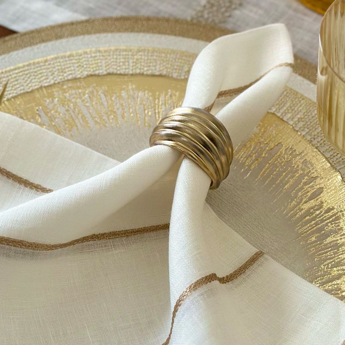 Swirl Metallic Napkin Ring