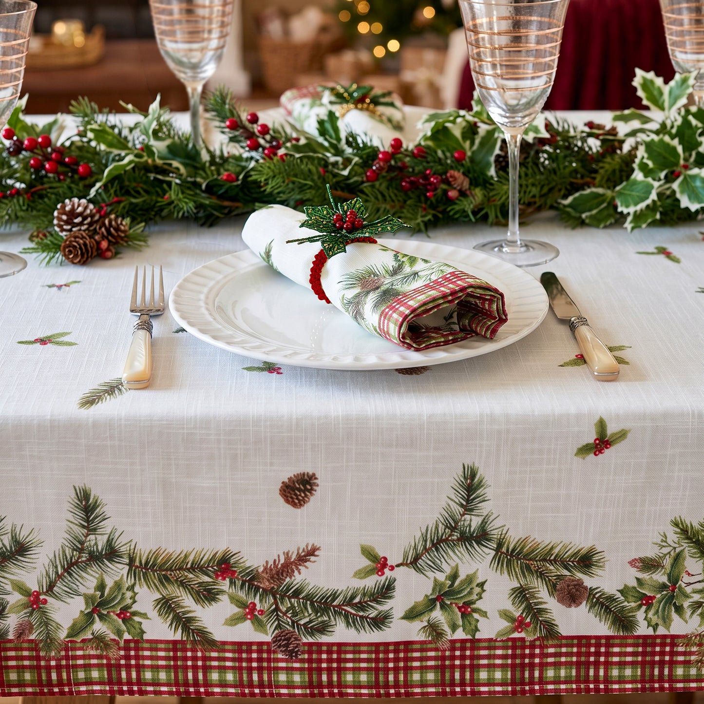 Hollypine Holiday Tartan Table Linens
