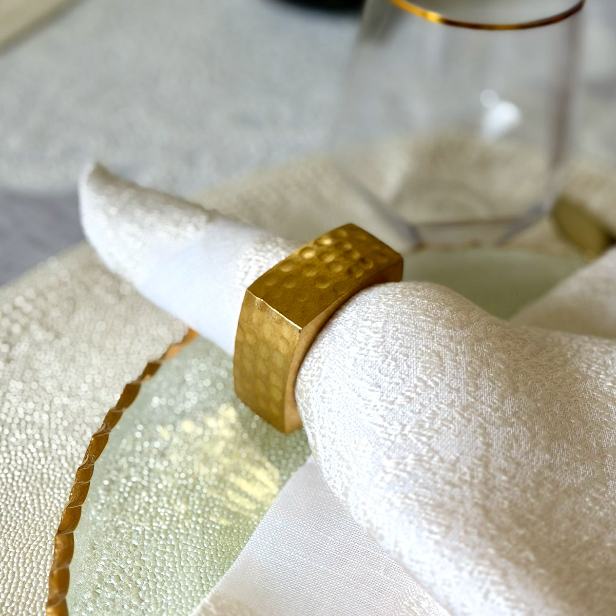Hammered Ellipse Modern Gold Napkin Ring
