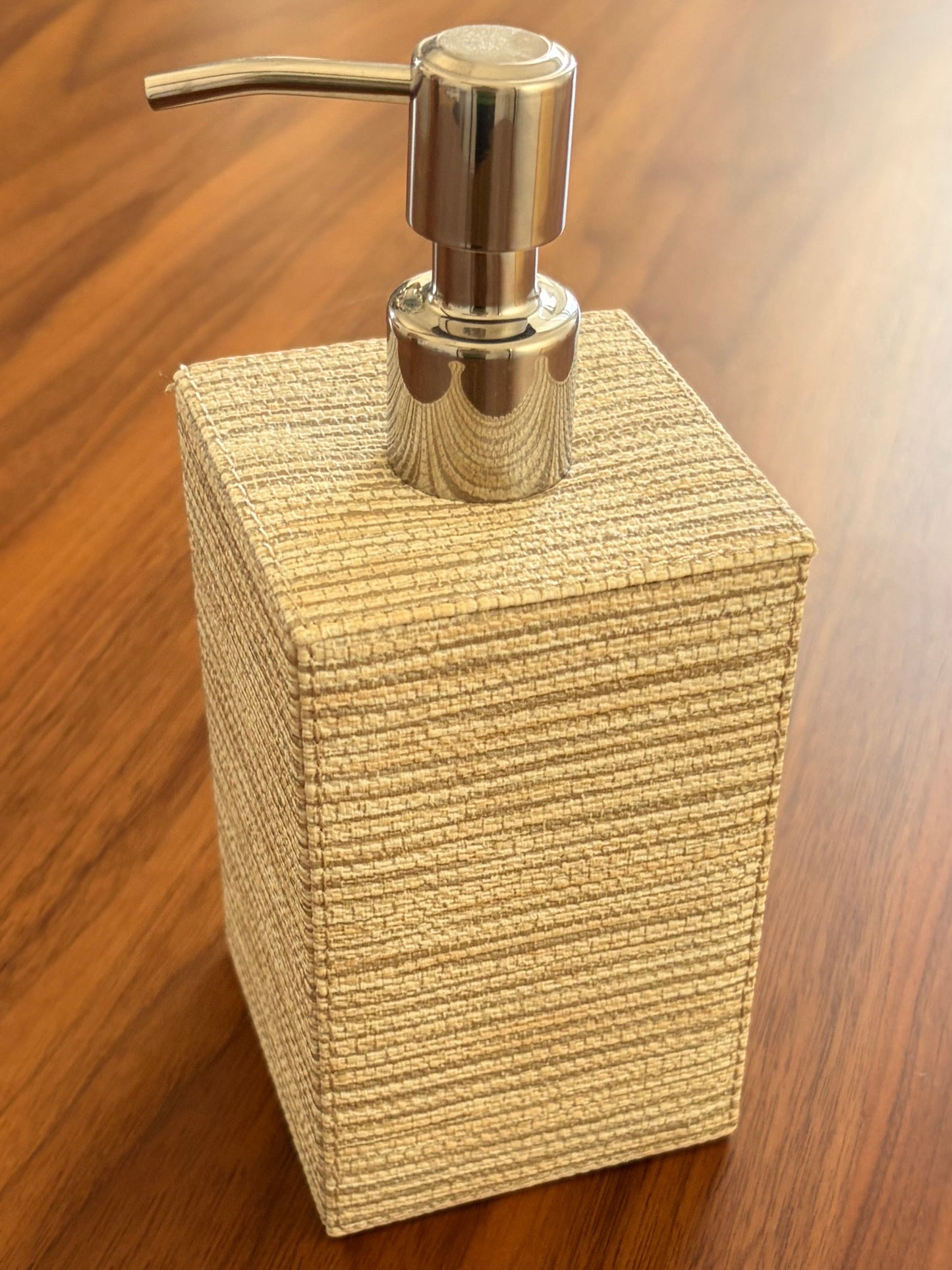 Grasscloth Bath Accessories Sample Sale