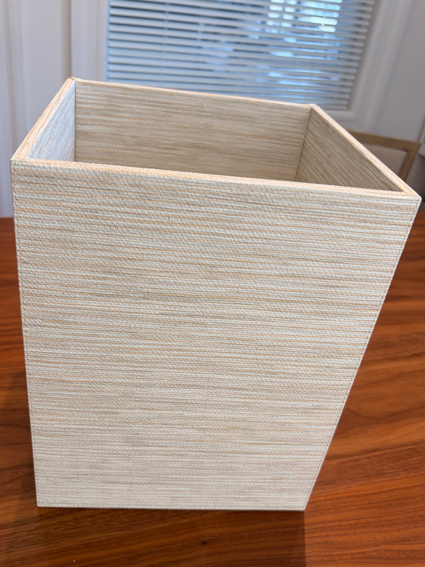 Grasscloth Bath Accessories Sample Sale