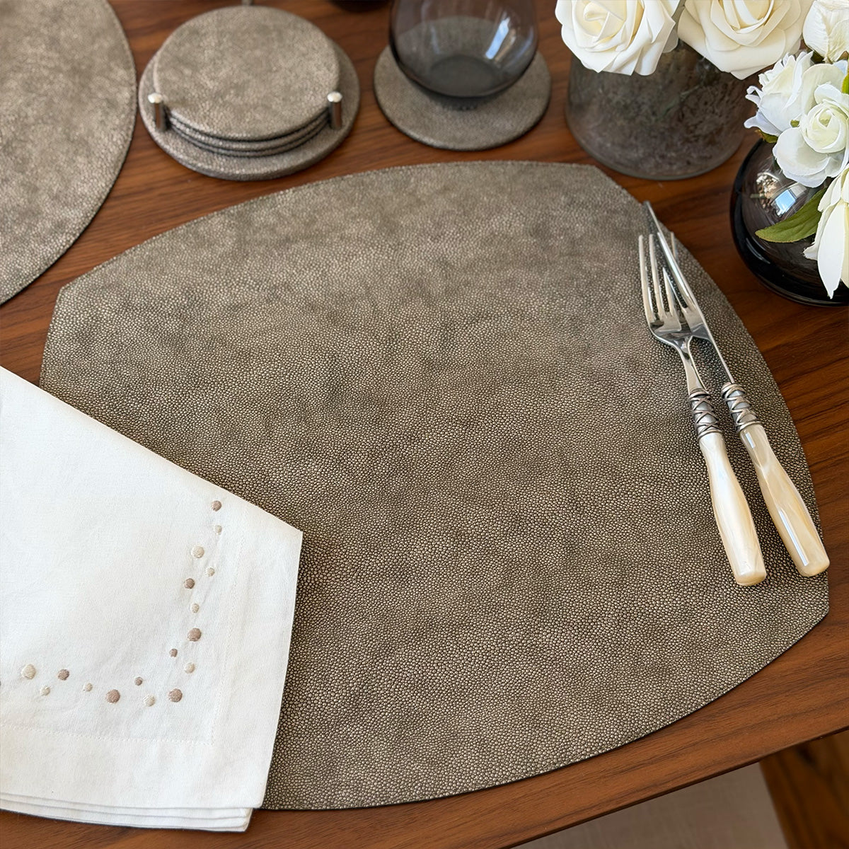 Stingray Shimmer Placemats – Bodrum Linens