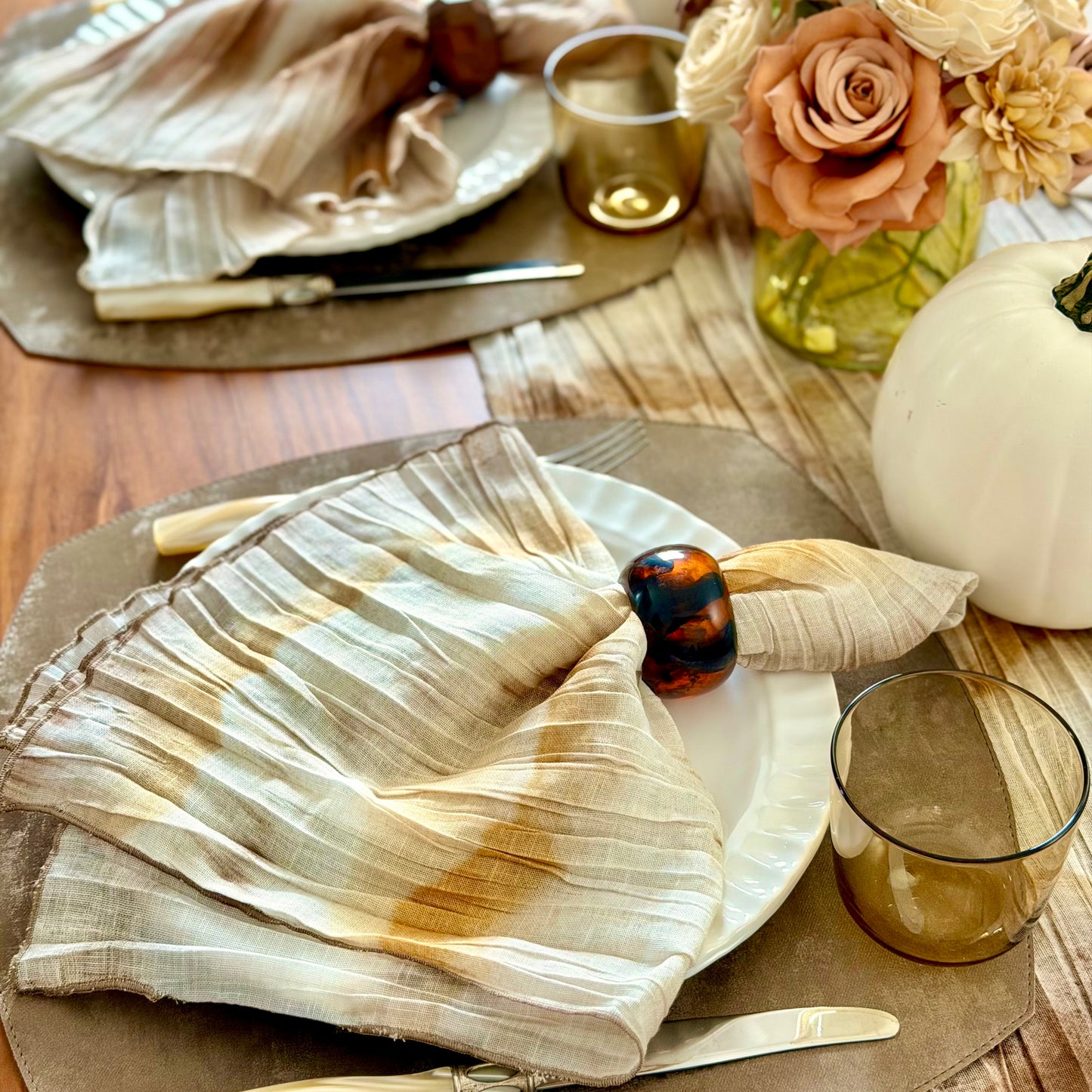 Sonata Pleated Napkins & Runners