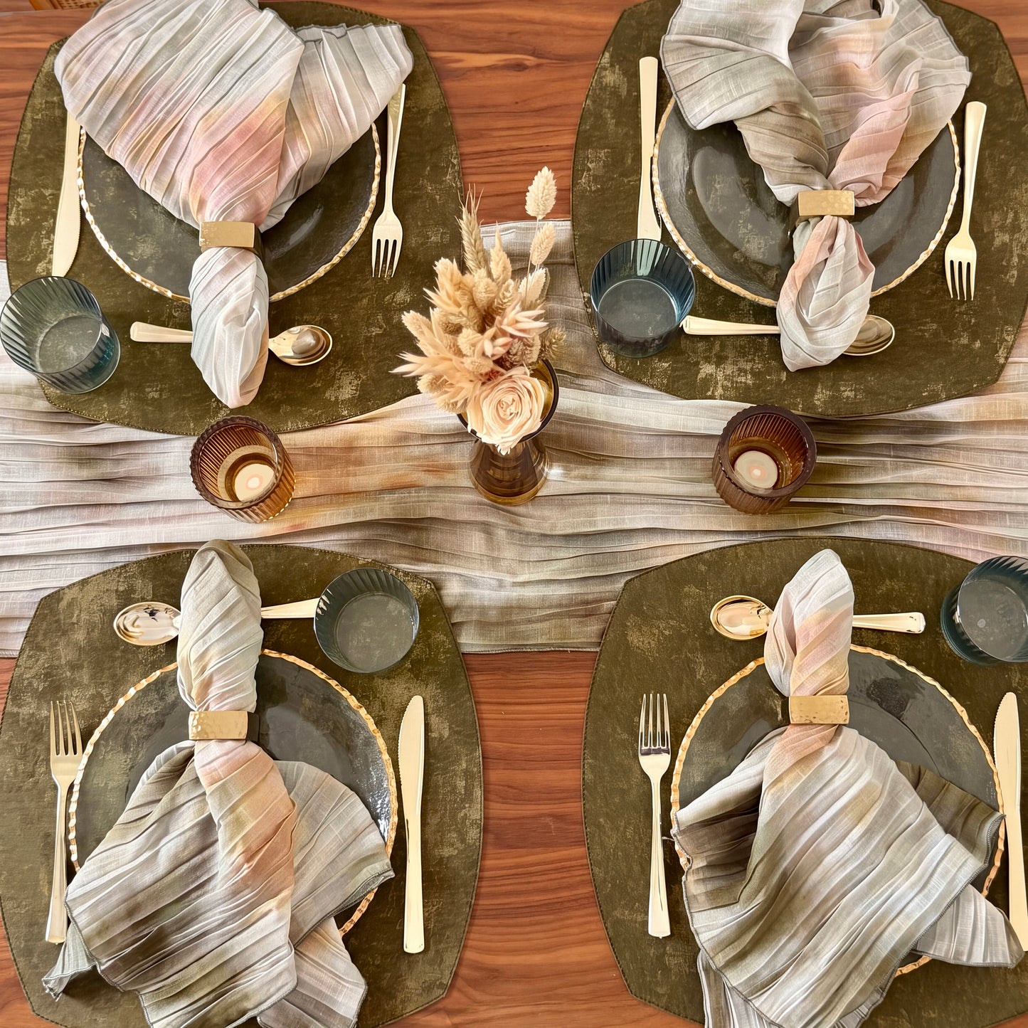 Sonata Pleated Napkins & Runners