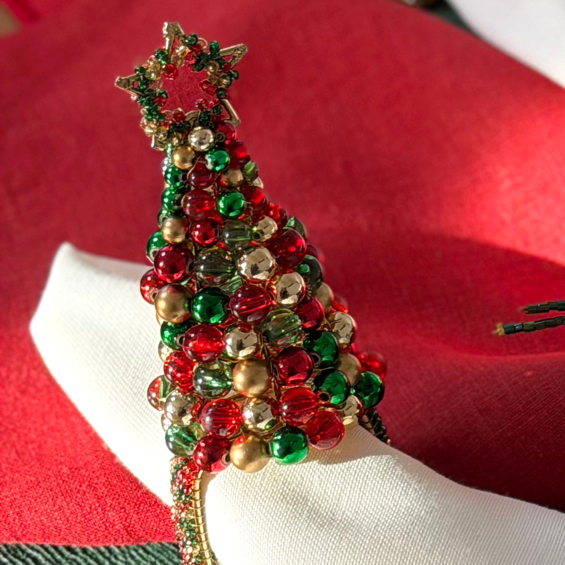 Star-Topped Christmas Tree Napkin Ring