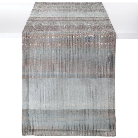 Terra Lake Runner