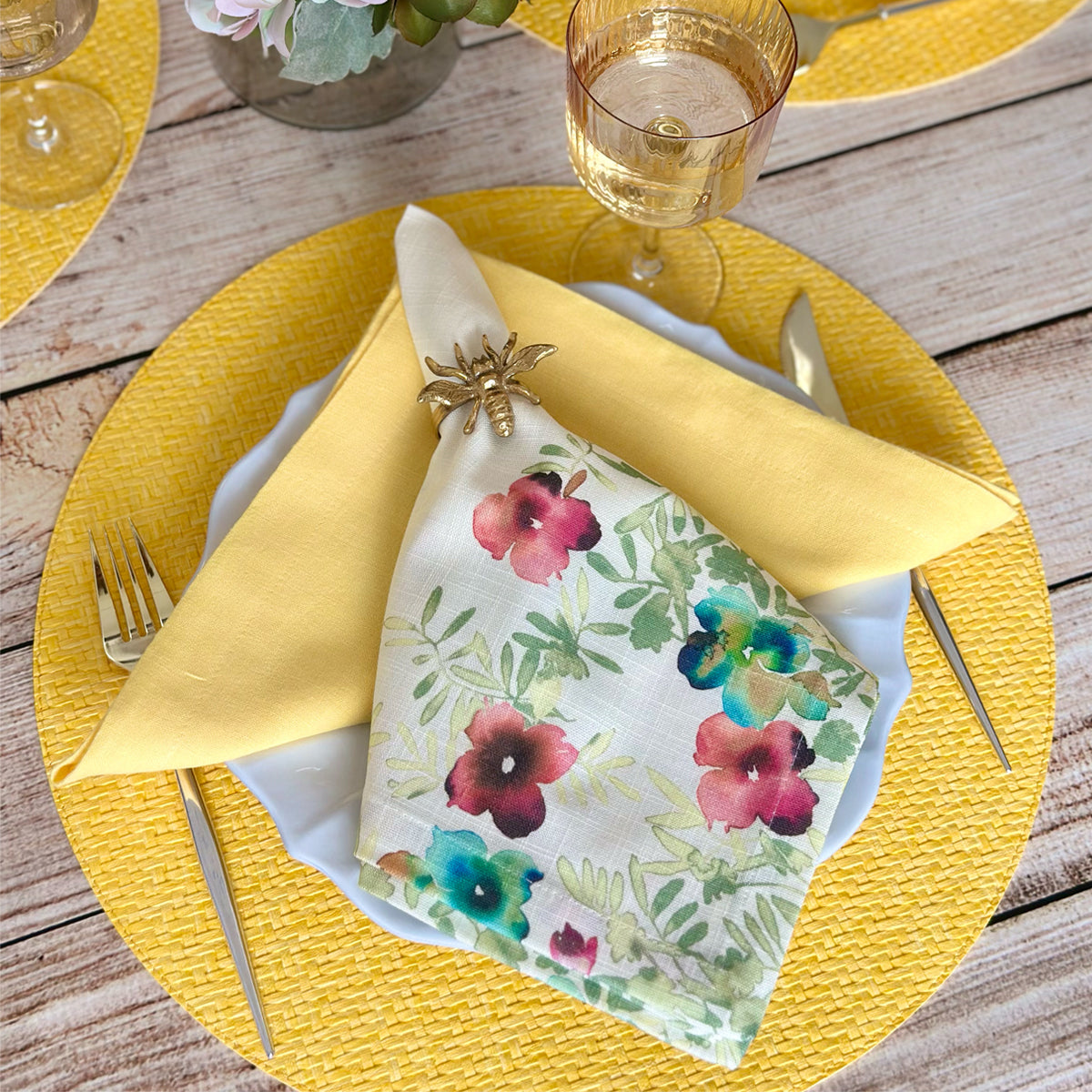Wicker Textured & Colorful Vinyl Placemats