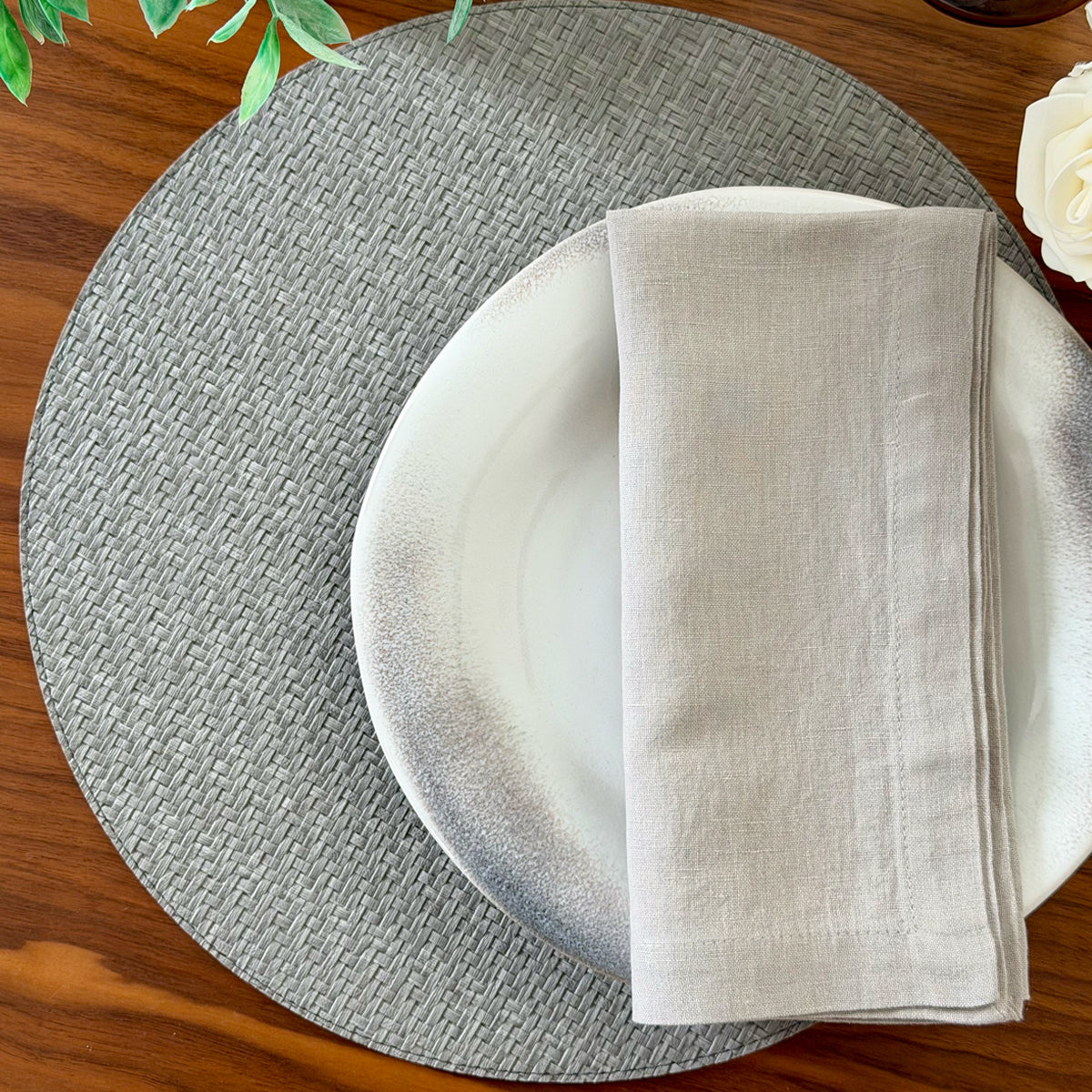 Wicker Textured & Colorful Vinyl Placemats