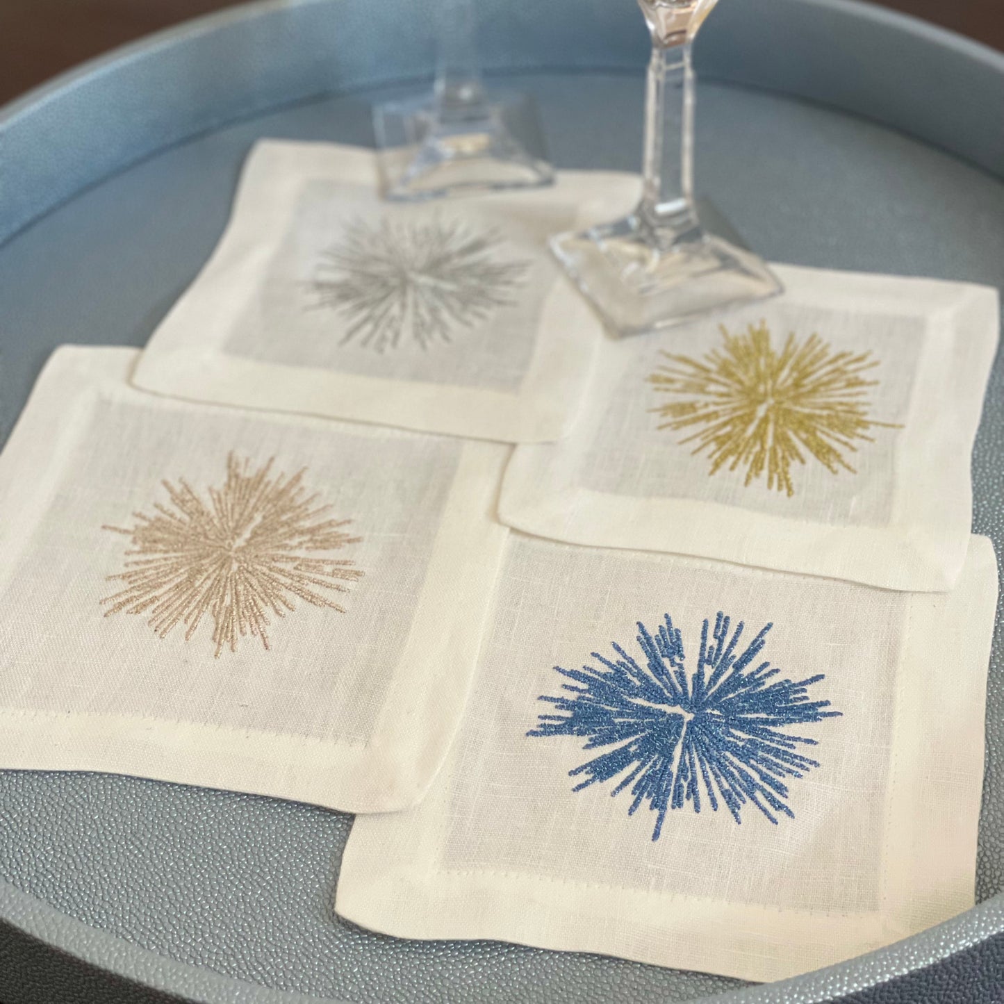 Load image into Gallery viewer, Starburst Cocktail Napkins
