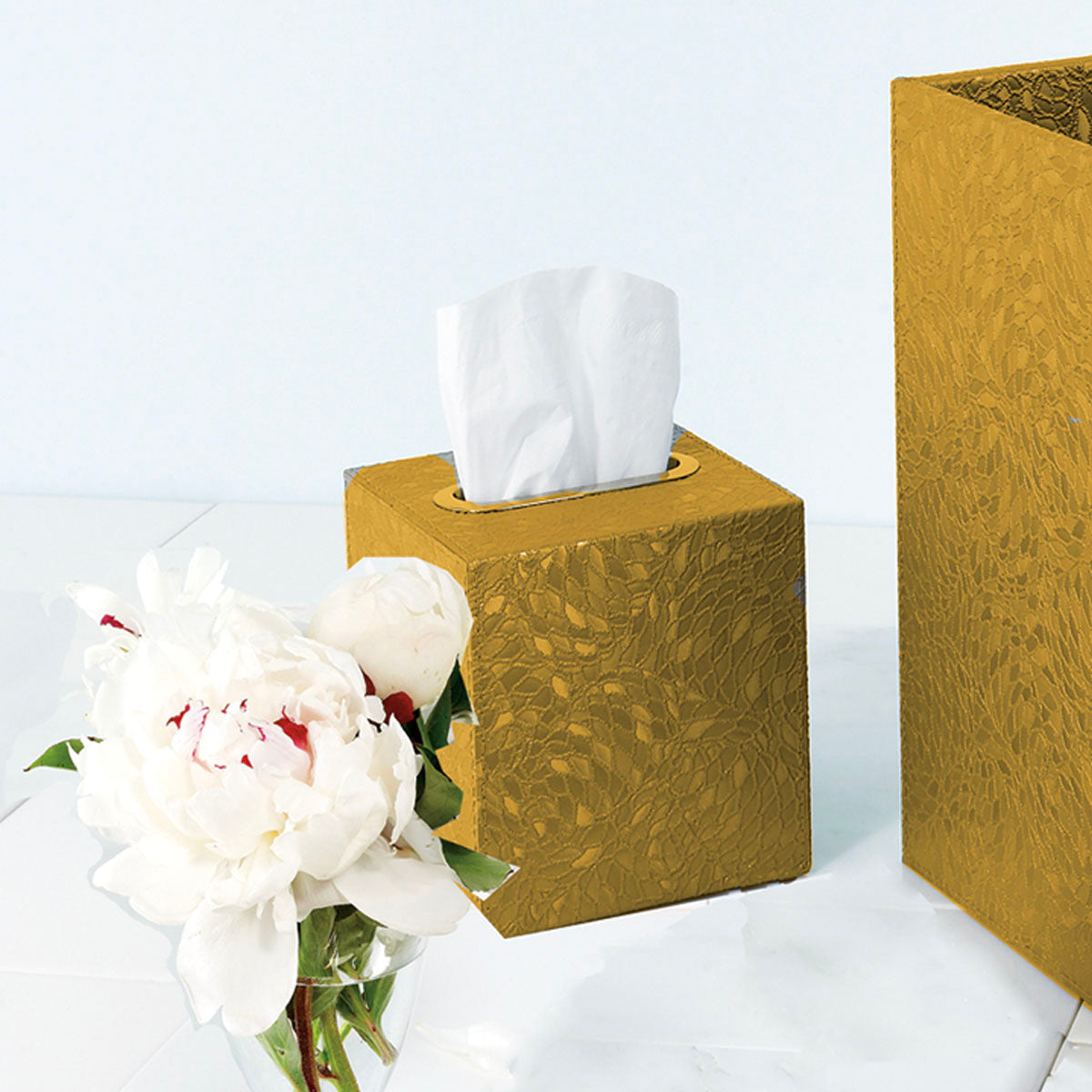 Victoria Gold Tissue Box
